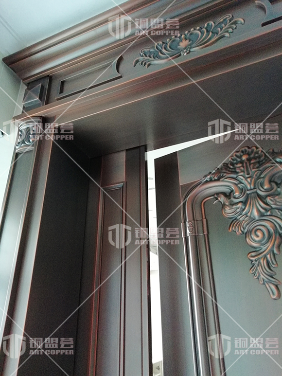 家用銅門實(shí)景案例_子母銅門現(xiàn)場(chǎng)圖片_銅盟薈銅門