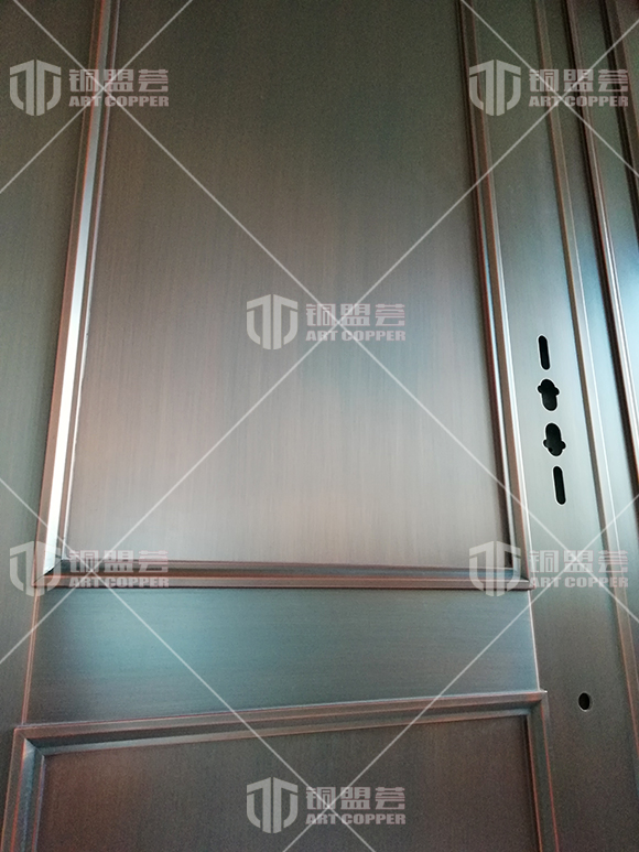 家用銅門實(shí)景案例_子母銅門現(xiàn)場(chǎng)圖片_銅盟薈銅門