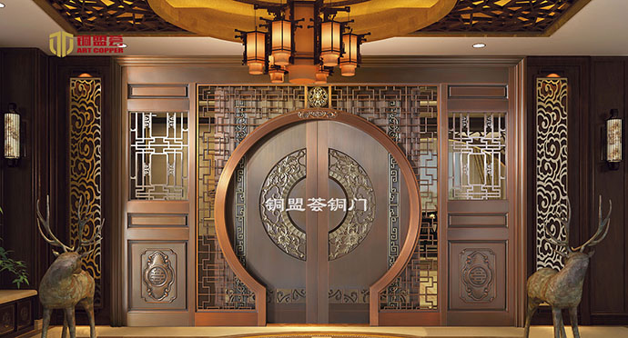 銅盟薈銅門賦予您詩(shī)意的浪漫，盡享家居高質(zhì)生活